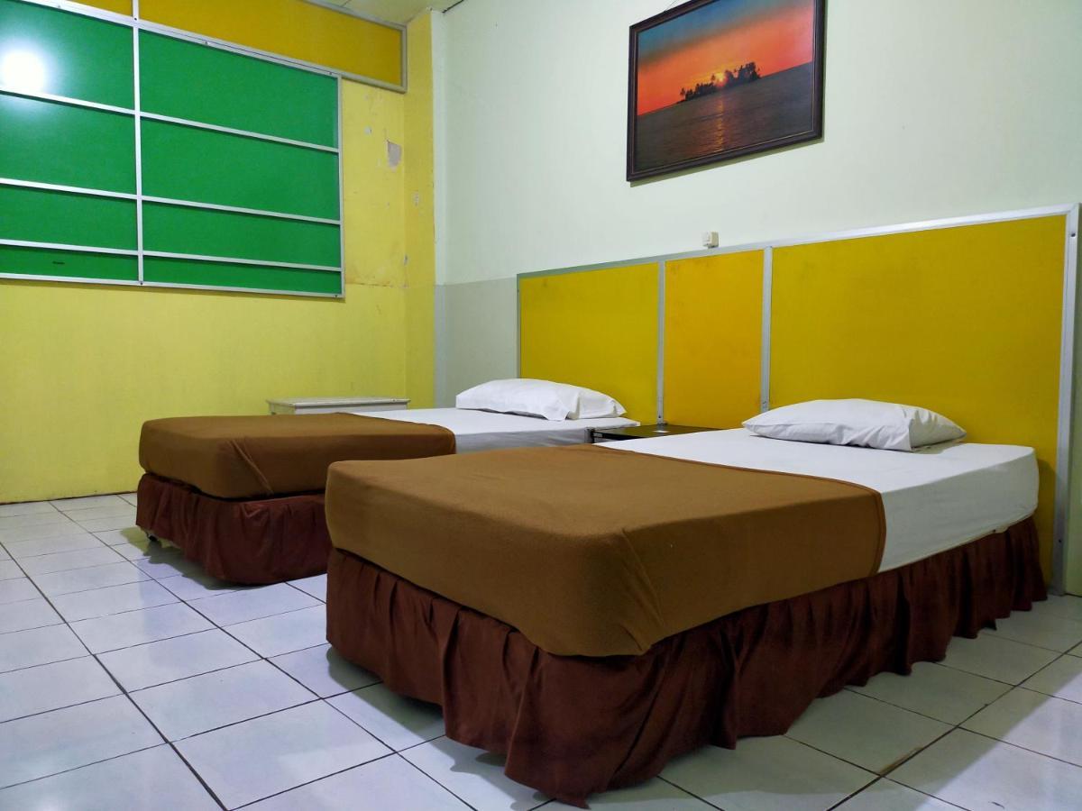 Hotel Nirwana Ternate Redpartner 외부 사진