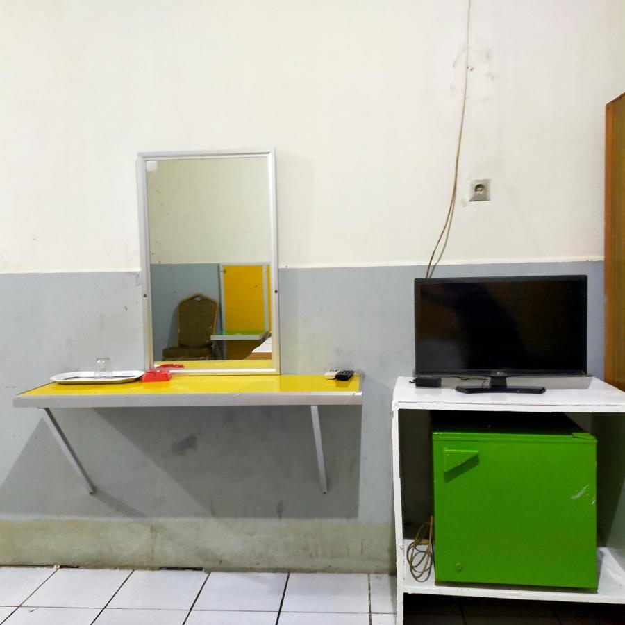 Hotel Nirwana Ternate Redpartner 외부 사진