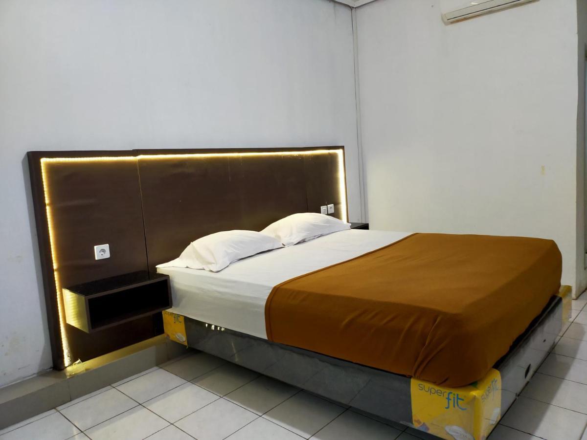 Hotel Nirwana Ternate Redpartner 외부 사진